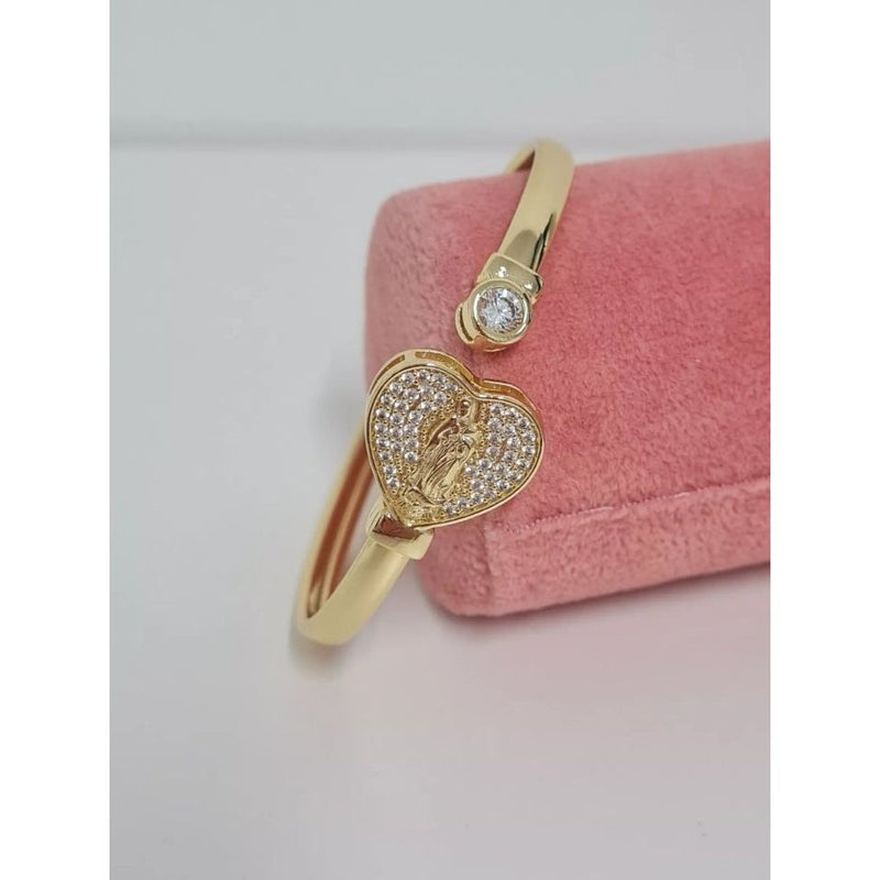 Torque Heart Bangle