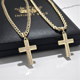 Diamante Cross on Curb 24"